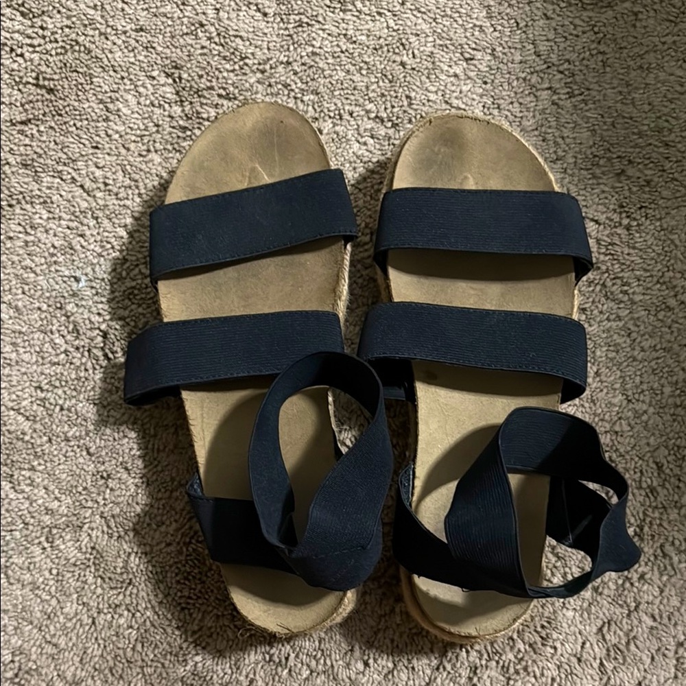 Black Women's Sandals Cushionaire